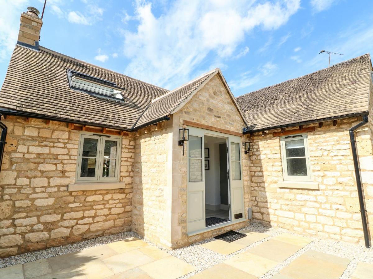 12 Manor Farm Close Kingham Exterior photo